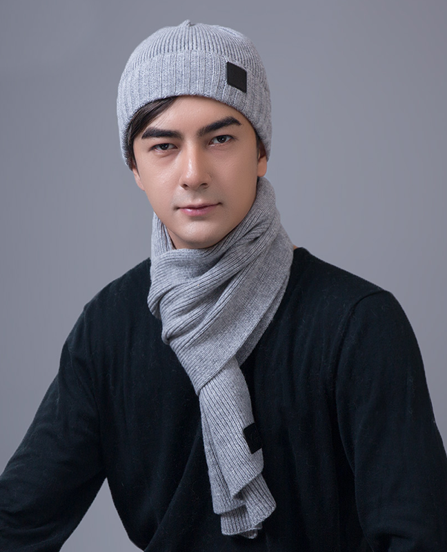 Exclusive Knit Hat and Scarf Set Exclusive Knit Hat and Scarf Set