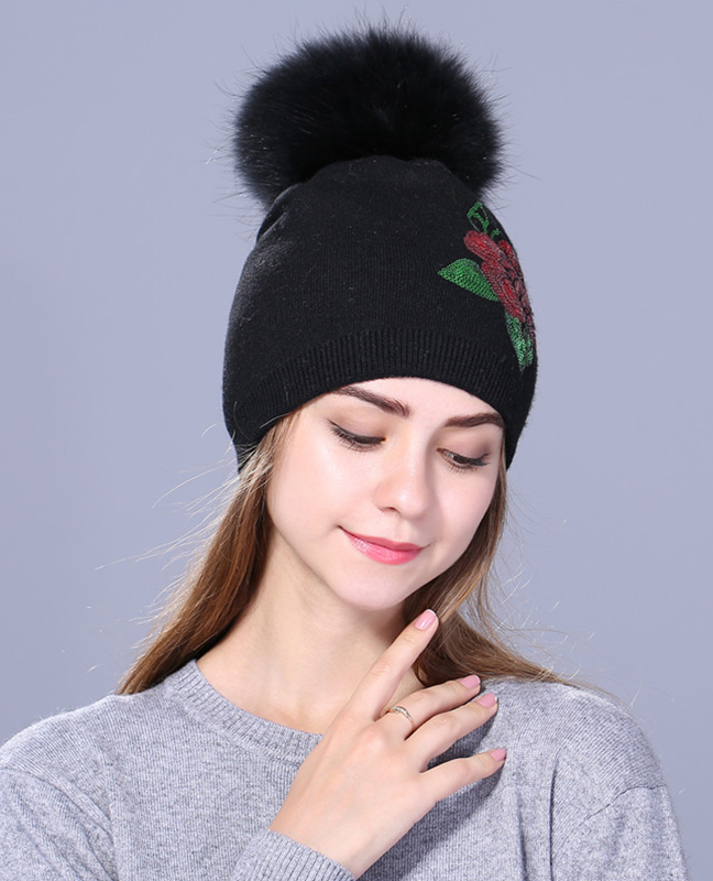 Fox Fur Sequins Beanie Fox Fur Sequins Beanie
