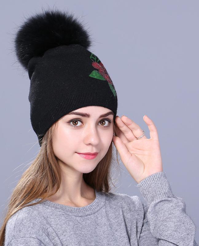 Fox Fur Sequins Beanie Fox Fur Sequins Beanie