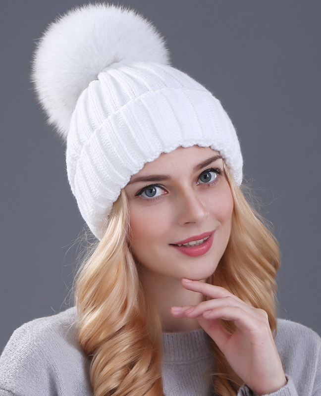 Genuine fox fur thick beanie Genuine fox fur thick beanie