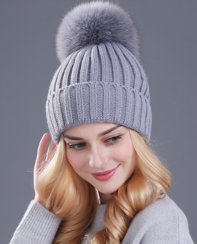 Genuine fox fur thick beanie Genuine fox fur thick beanie